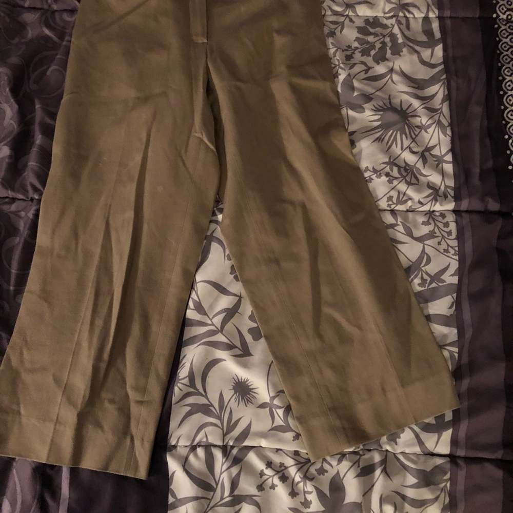 Tan pants - Picture 3 of 6